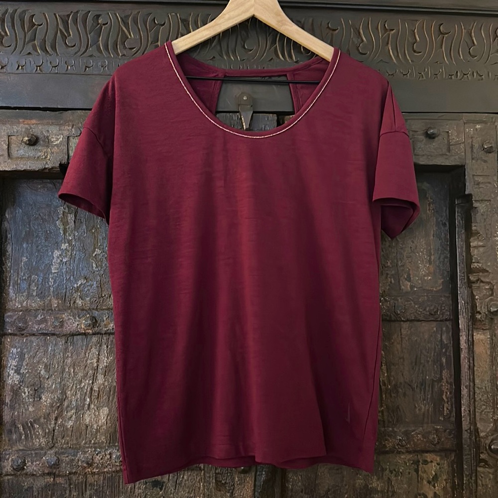 Nike Dri-Fit Yoga Top   Size Large